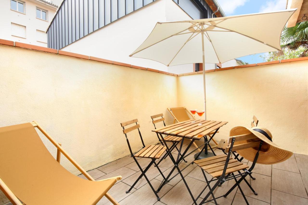 トゥールーズExpat Renting - Le Bistrot - St Cyprien - Parkingアパートメント エクステリア 写真